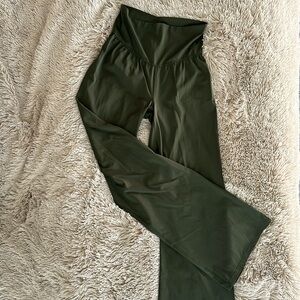 Gymshark flare leggings